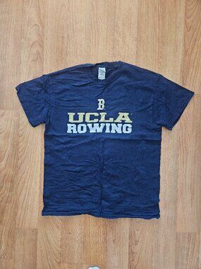 Men's Navy Blue Gildan UCLA Rowing Tee - size Medium